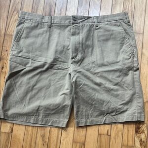 Men's Tan Shorts